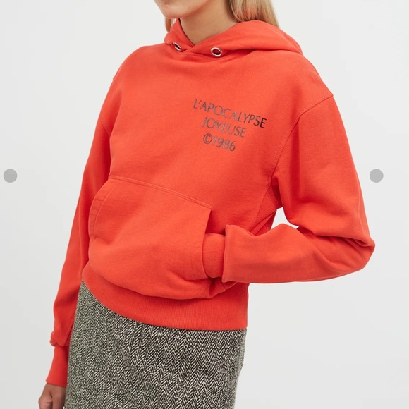 Helmut Lang hoodie in red featuring "L'Apocalypse Joyeuse 1986" - Picture 2 of 6